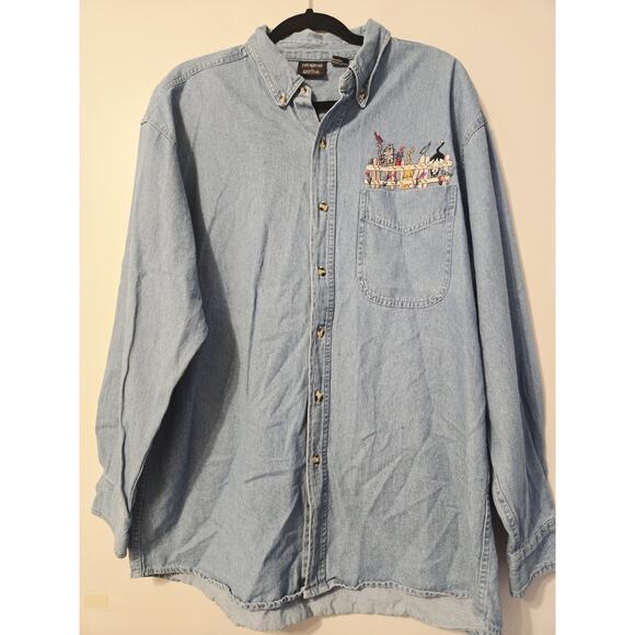 Women's Sz L Denim Shirt by Outrageous Sports Cats Over The Over Pocket Preppy - Picture 7 of 8